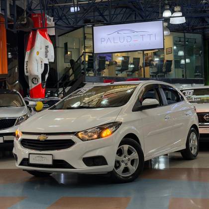 CHEVROLET ONIX 1.4 MPFI LT 8V FLEX 4P MANUAL CHEVROLET ONIX 1.4 MPFI LT 8V FLEX 4P MANUAL